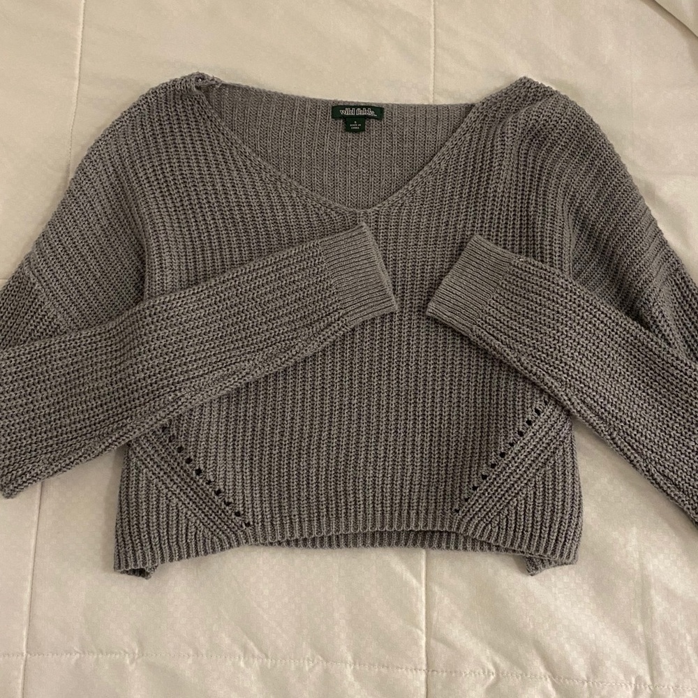 Cropped sweater